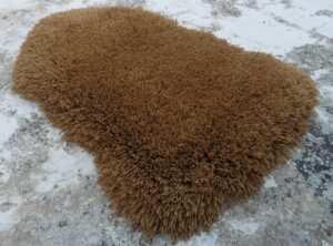 tapis mouton brun